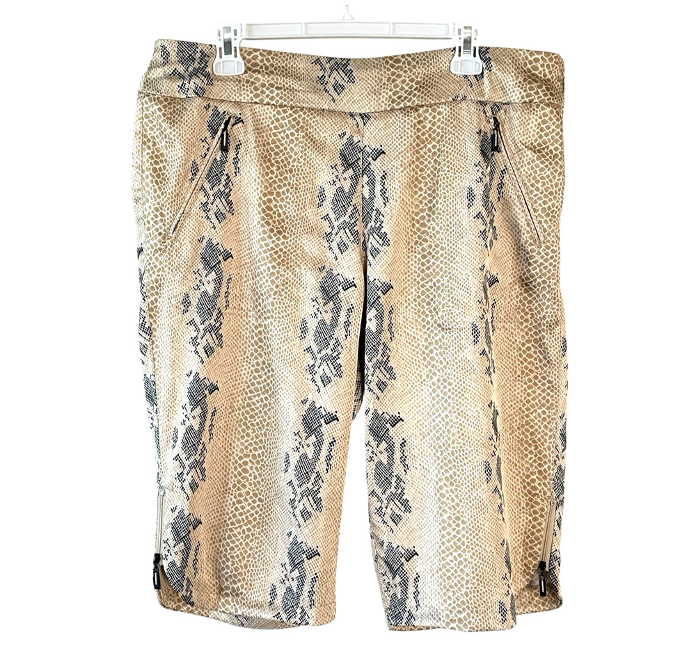 JAMIE SADOCK Size 16 Tan Black Snakeskin Print Side Zip Bermuda Golf Long Shorts - Picture 1 of 8